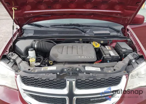 2017 Dodge Grand Caravan Sxt z USA, uszkodzony, nr VIN 2C4RDGCG3HR714557